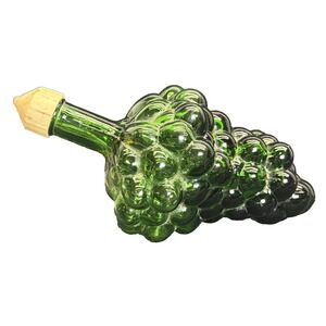 Green Glass Grapes Bunch Wine Bottle Plastic Lid Vintage